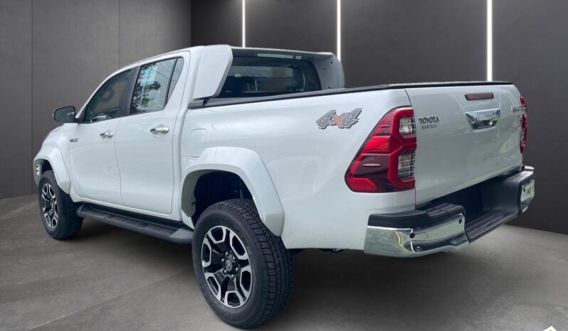 
								HILUX 2.8 D-4D TURBO DIESEL CD SRX PLUS 4X4 AUTOMATICO 2024/2024 full									