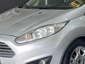 FIESTA 1.6 SE HATCH 16V FLEX 4P POWERSHIFT 2014/2015