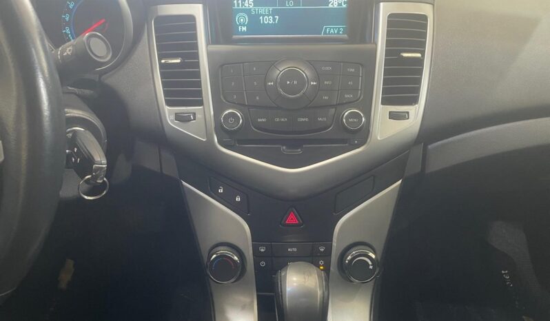 
								CRUZE 1.8 LT 16V FLEX 4P AUTOMATICO 2011/2012 full									